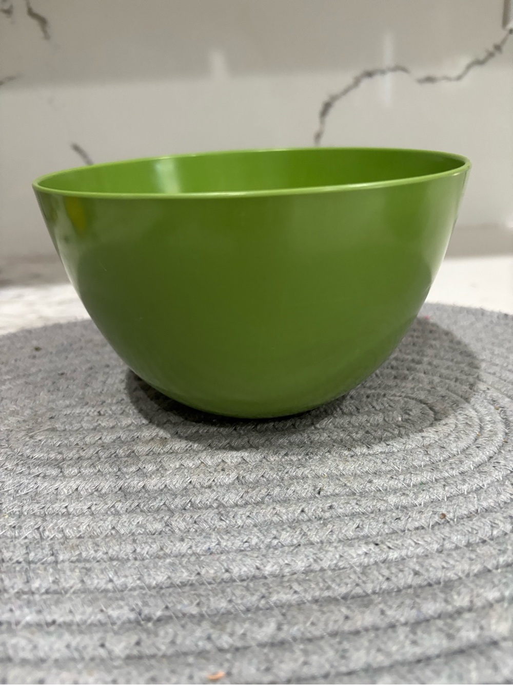 Vintage melamineGreen salad/cereal Bowl set of six